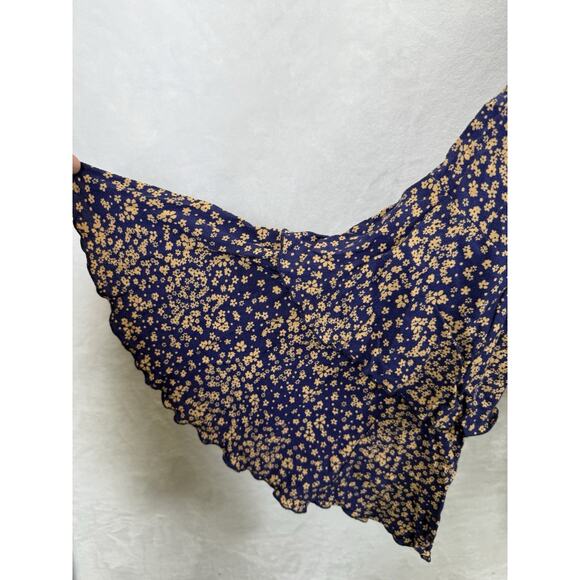 Intimately Free People Bodysuit Women’s Sz M Dainty Blue Floral Blouse Boho Lace - Picture 3 of 15